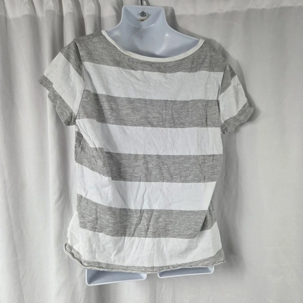 Old Navy Girls Size L Short Sleeve Round Neck White Gray Stripes T-shirt